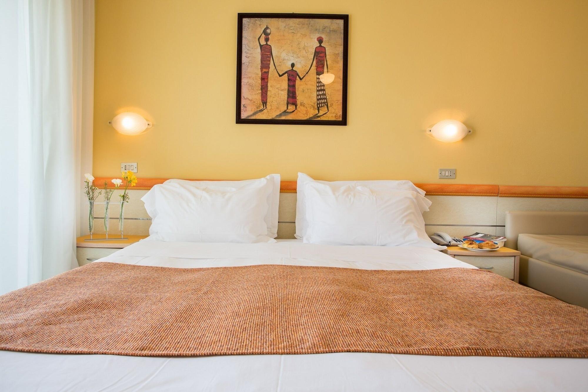 Hotel Solemare มิลาโน แมริตทิมา ภายนอก รูปภาพ